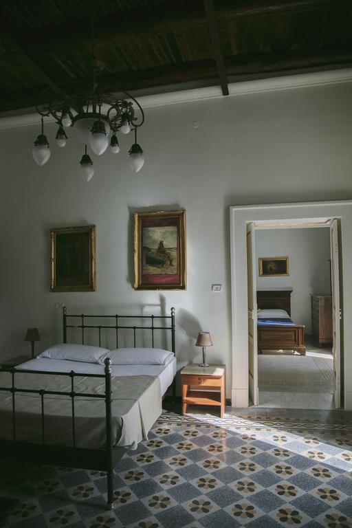 Area Angioina Suites Naples Extérieur photo
